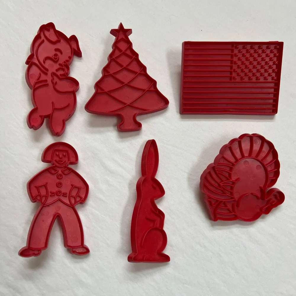 6 Cookie Cutters Red Plastic Vintage Pig Bunny Clown Turkey Flag Christmas Tree